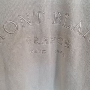Forever 21 Cream Vintage Inspired Ski Wear Sweatshirt S